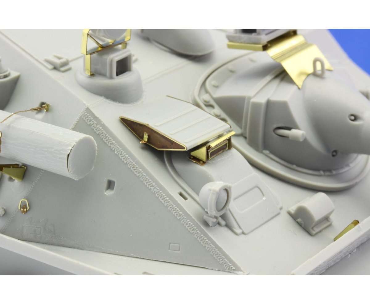 Eduard 36194 ASU-85 SPG (1956) 1/35 Trumpeter – immagine 16