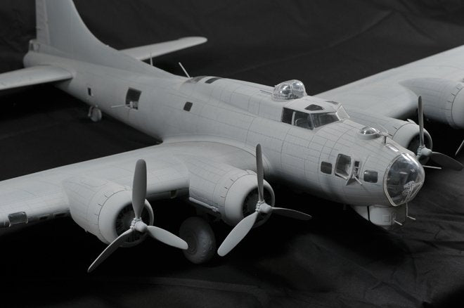 Maquettes HK Models 01E04 B-17 Flying Fortress F et G (1/32) – immagine 16