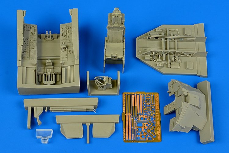 Ensemble de cockpit Aires 2187 F-117A Nighthawk 1/32 Trumpeter