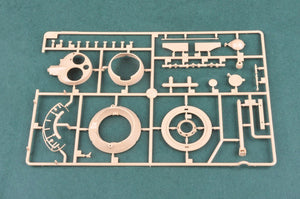 Hobby Boss 82490 Véhicule de reconnaissance à roues français EBR-11 (1/35) – image 5