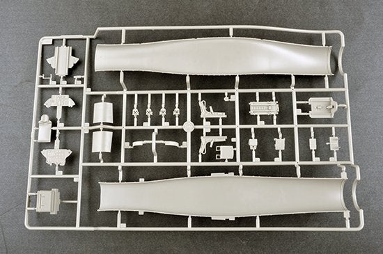 Trumpeter 02246 F-100F Super Sabre 1/32 – imagen 16