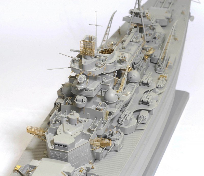 Dragon 1040 Cuirassé allemand Scharnhorst 1943 (1/350) – immagine 7