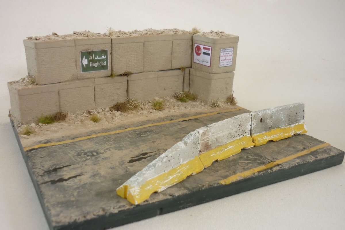 RT-Diorama 35261 Socle de diorama : « Rue des desserts » 1/35 – image 5