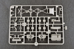 Trumpeter 07179 Lance-roquettes russe 9P113 avec roquette 9M21 et roquette tactique 9K52 Luna-M Frog-7, échelle 1/72  – image 9