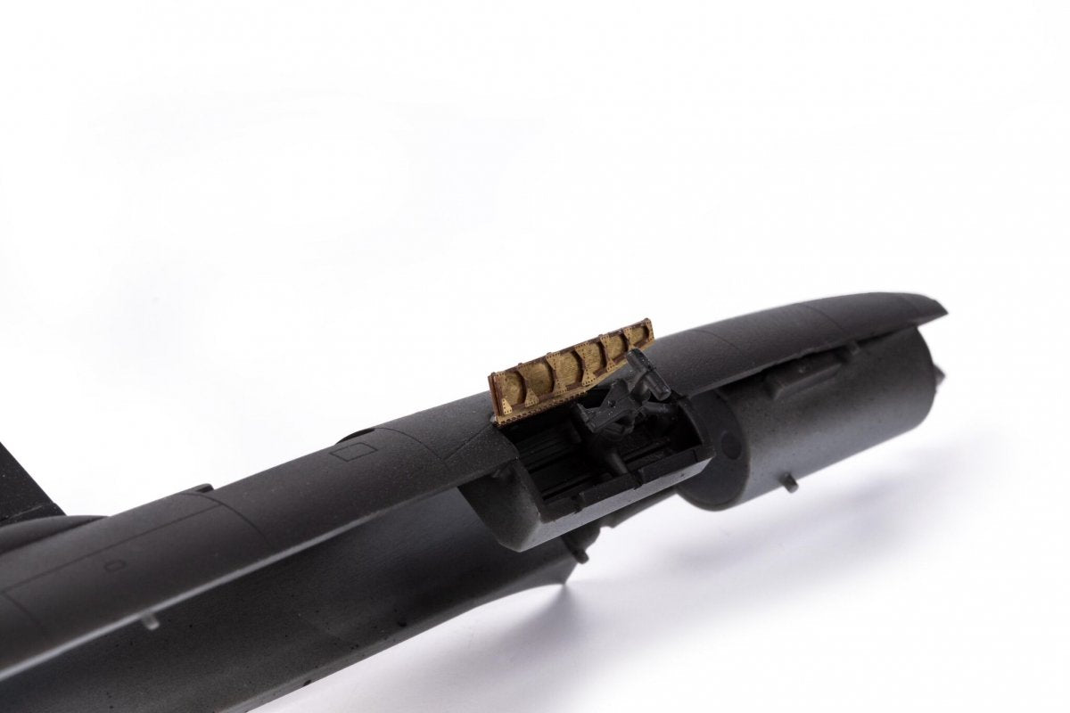 Ceintures de sécurité Eduard FE1256 Z-526 en acier EDUARD 1/48 – imagen 2