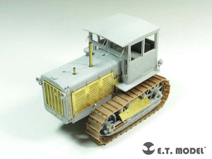 Tracteur russe ChTZ S-65 ET Model E35-193 avec cabine (pour TRUMPETER 05539) (1/35) – immagine 2
