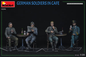 MiniArt 35396 SOLDATS ALLEMANDS DANS UN CAFÉ 1/35 – immagine 3