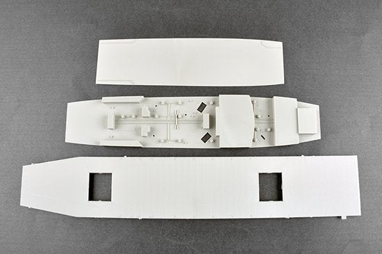 Trumpeter 05369 USS CVE-26 Sangamon 1/350 – image 6