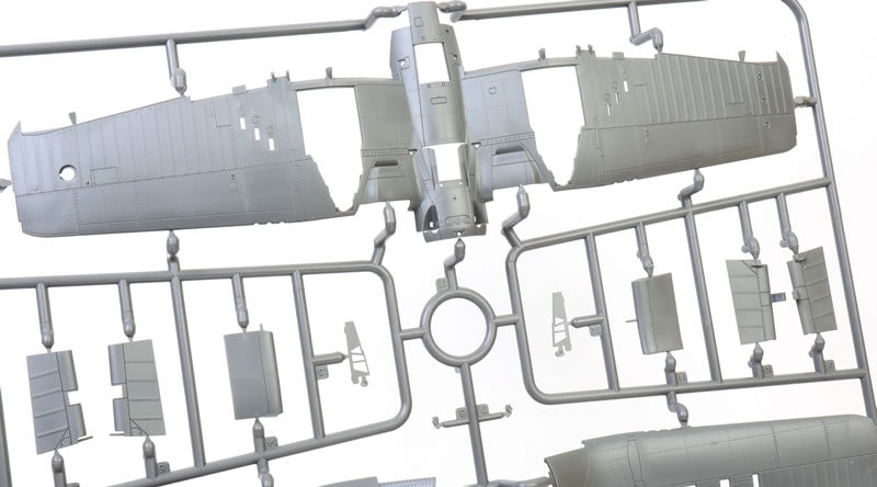 Magic Factory 5003 F4U-1A Corsair 1/48  – image 4