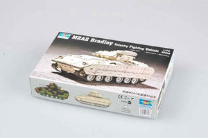 Trumpeter 07296 Véhicule de combat M2A2 Bradley (1/72) – Bild 2