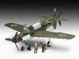 Revell 03795 Dornier Do 335 Pfeil 1/48 – image 6