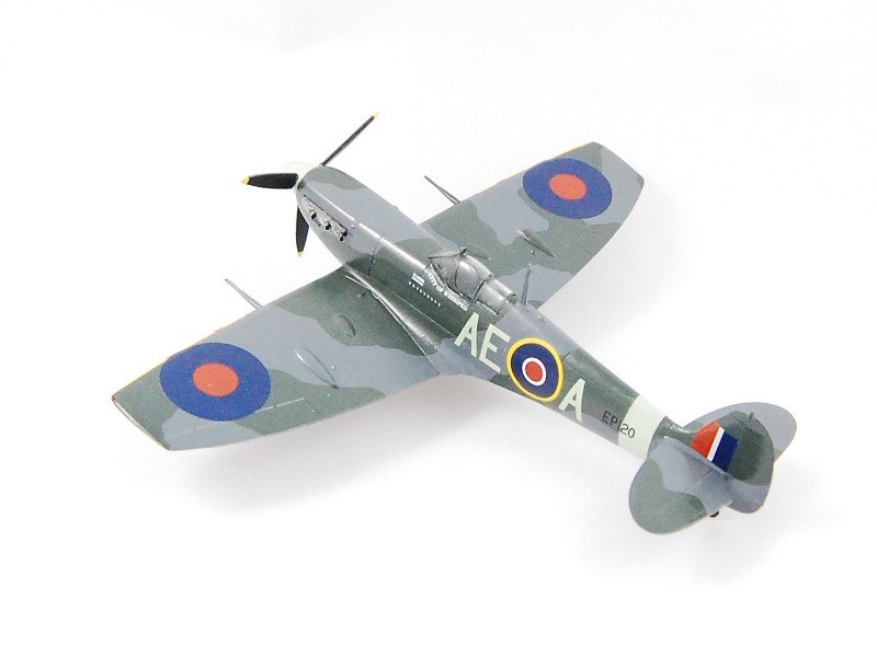 Revell 04164 Spitfire Mk V b 1/72 – immagine 5
