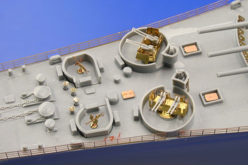 Eduard 53021 USS BB-63 Missouri 1/350 Tamiya – image 7