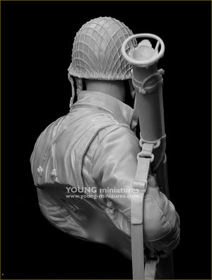 Young Miniatures YM1899 Paratrooper - 101st Airborne - Carentan 1944 1/10