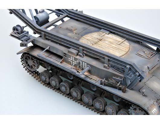 Trumpeter 00390 Bruckenleger allemand IV b (1/35) – image 9
