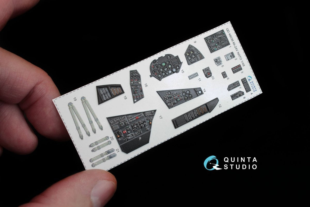 Intérieur imprimé en 3D et coloré sur papier décalcomanie pour le kit Zvezda (QD48036 Mi-24V OTAN, panneaux noirs) au 1/48 – image 3