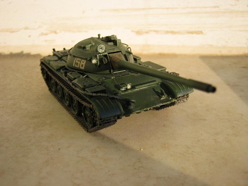 PST 72046 T-55 Char moyen 1/72 – imagen 6
