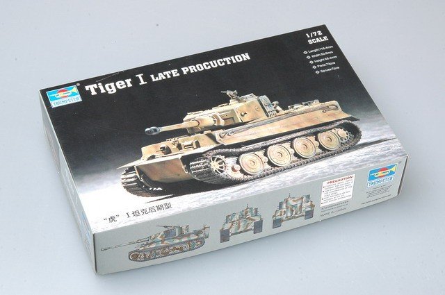 Trumpeter 07244 Char Tiger 1 (version tardive) (1/72) – immagine 2
