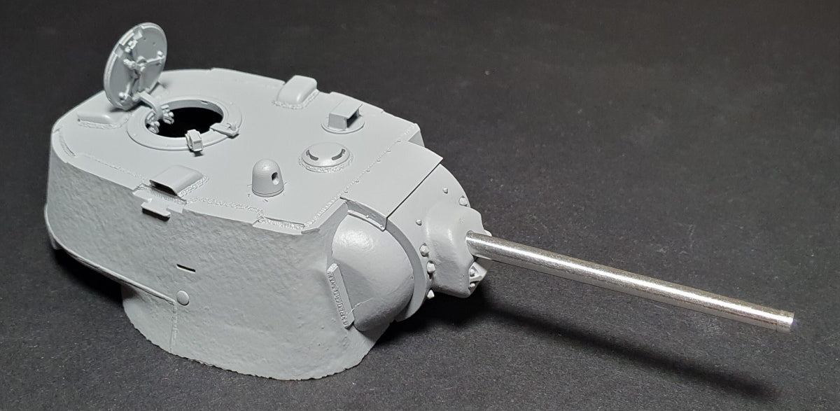 Panzer Art RE35-680 KV-1 « Tourelle à dents renforcées » moulée au 1/35