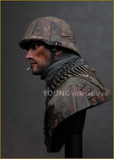 Young Miniatures YM1804 Waffen SS allemands Ardennes 1944 1/10 – image 6