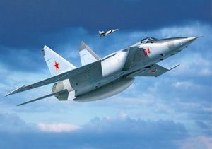 Revell 03878 MiG-25 RBT 1/72 – image 2