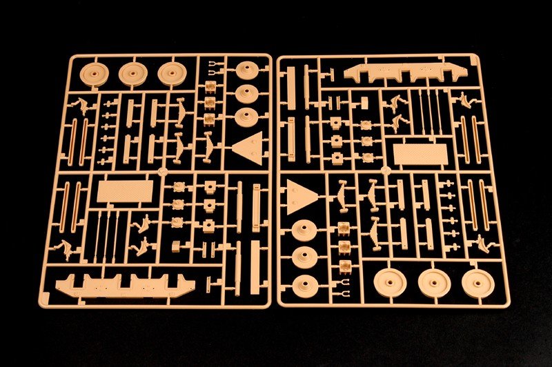 Trumpeter 00221 Schwere Plattformwagen Type SSyms 80 1/35 – zdjęcie 5