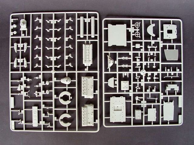 Trumpeter 02408 Messerschmitt Bf109 G-6 version tardive 1/24 – immagine 6