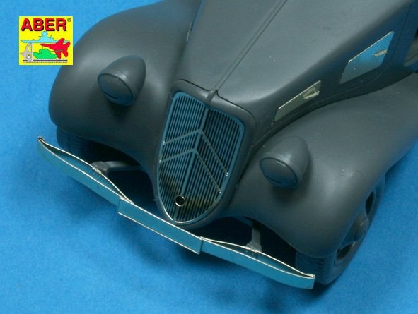 Aber 35231 Voiture d&amp;#39;état-major Citroën Traction 11CV (1/35) – image 4