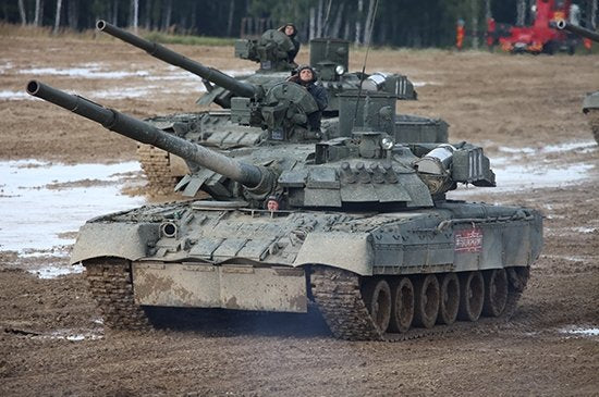 Trumpeter 09579 Char de combat principal russe T-80UE-1 au 1/35