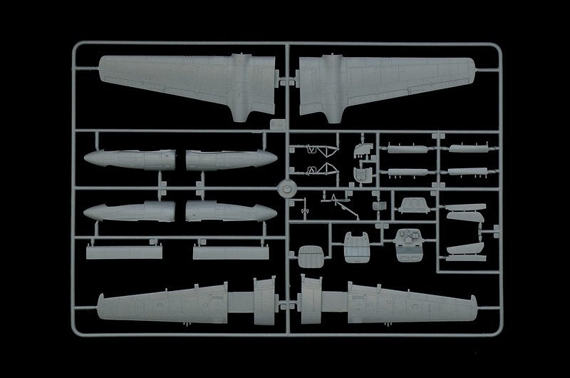 Italeri 1358 A - 26B INVADER 1/72 – imagen 7