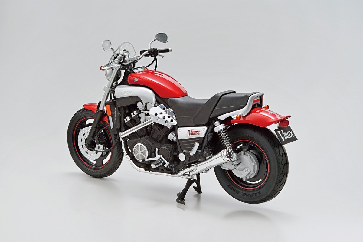 Aoshima 06313 Yamaha 5GK Vmax &amp;#39;04 avec pièces personnalisées 1/12 – Bild 2
