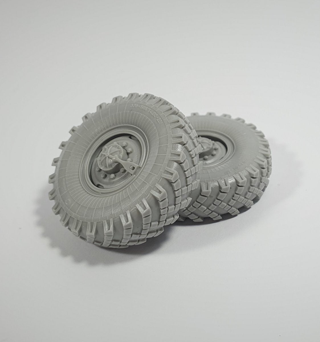 Panzer Art RE35-741 Roues de route Ural 4320 1/35 – image 2