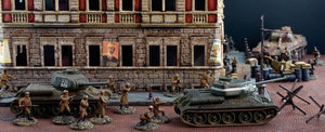 Italeri 6112 BATAILLE DE BERLIN Diorama Set (1/72) – image 5