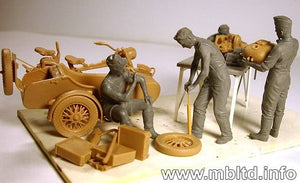 Master Box 3560 Équipe de réparation de motos allemandes (1/35) – Bild 9