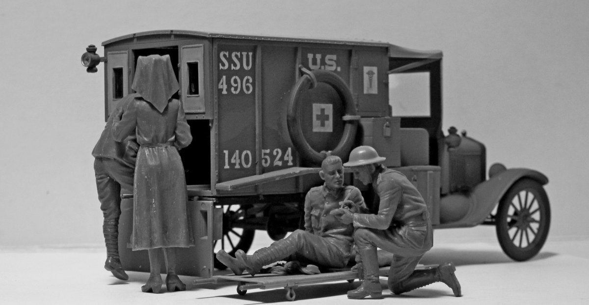 ICM 35662 Modèle T 1917 Ambulance avec personnel médical américain (1/35) – image 3