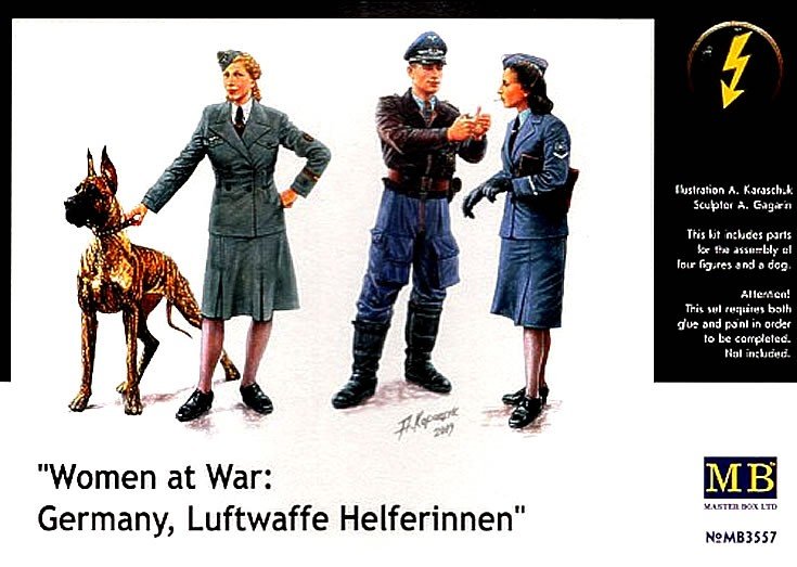 Master Box 3557 Women at war - Luftwaffe Helferinnen 1/35