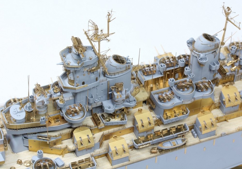Pontos 35026FN USS BB-63 Missouri 1945 Kit de détails (Pont en bois teinté teck) (1/350) – immagine 7