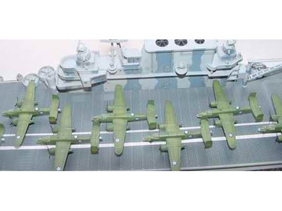 Trumpeter 05601 Porte-avions américain CV-8 Hornet (1/350) – Bild 8