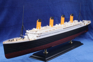 MK1 Design MD-40001 Pont en bois du Titanic 1/400