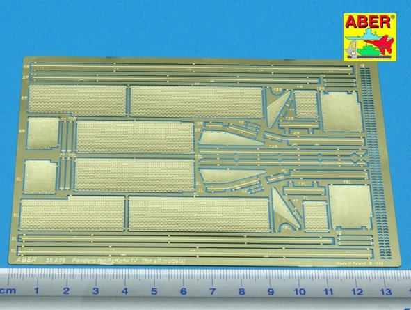 Aber 35A009 Ailes pour PzKpfw IV (1/35) – image 2