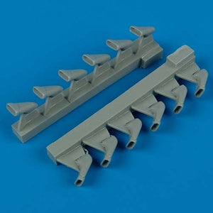 Échappement Quickboost QB32078 Spitfire Mk.IX - queue de poisson Hasegawa 1/32