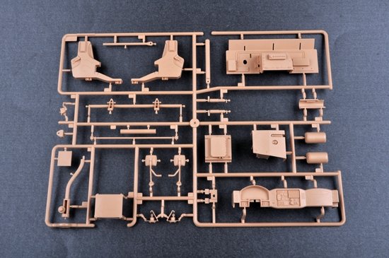 Trumpeter 00931 US Mauxxpro MRAP 1/16 – image 10