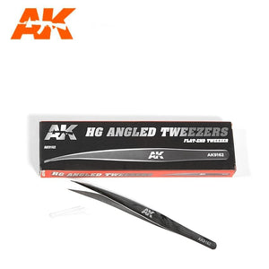 Pince à épiler coudée AK Interactive AK9162 HG 02 à extrémité plate