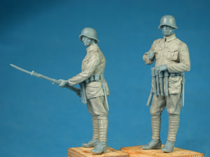 Copper State Models F35-046 Soldat debout du Corps franc allemand 1/35 – image 2