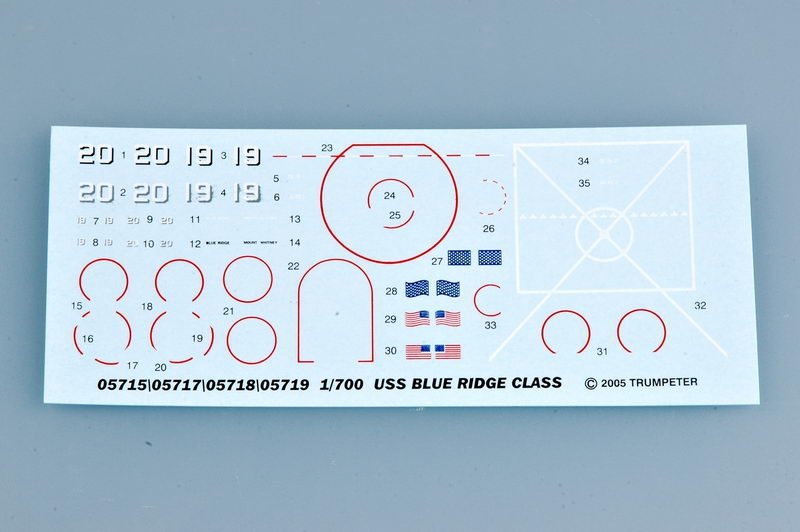 Trumpeter 05719 USS MOUNT WHITNEY LCC-20 1997 1/700 – image 5