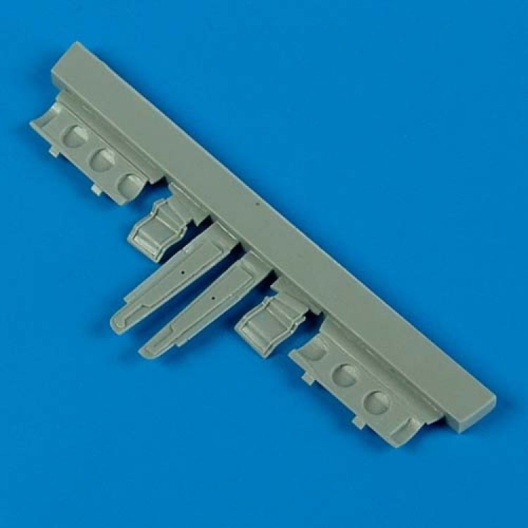 Quickboost QB48449 Cache-train d&amp;#39;atterrissage P-40 Warhawk Hasegawa 1/48