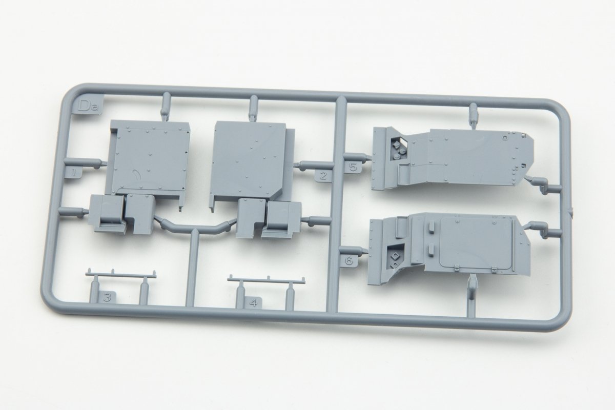 RPG Modèle 35021 KAMAZ K-4386 Typhoon-VDV Véhicule blindé protégé contre les mines Type initial 1/35  – immagine 14