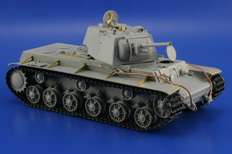 Eduard 35824 KV-1 Modèle 1942 1/35 Trumpeter – immagine 6