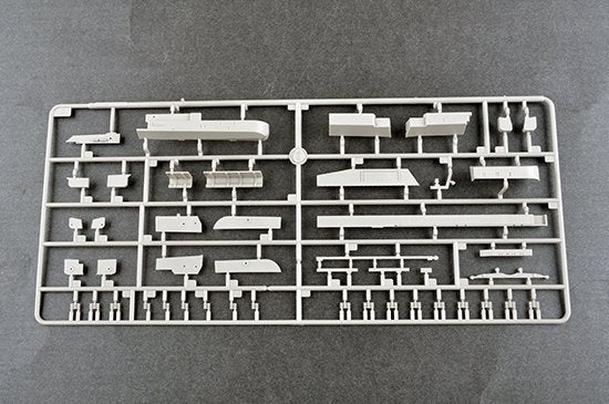 Trumpeter 06725 PLA Navy type 002 Porte-avions 1/700 – immagine 11