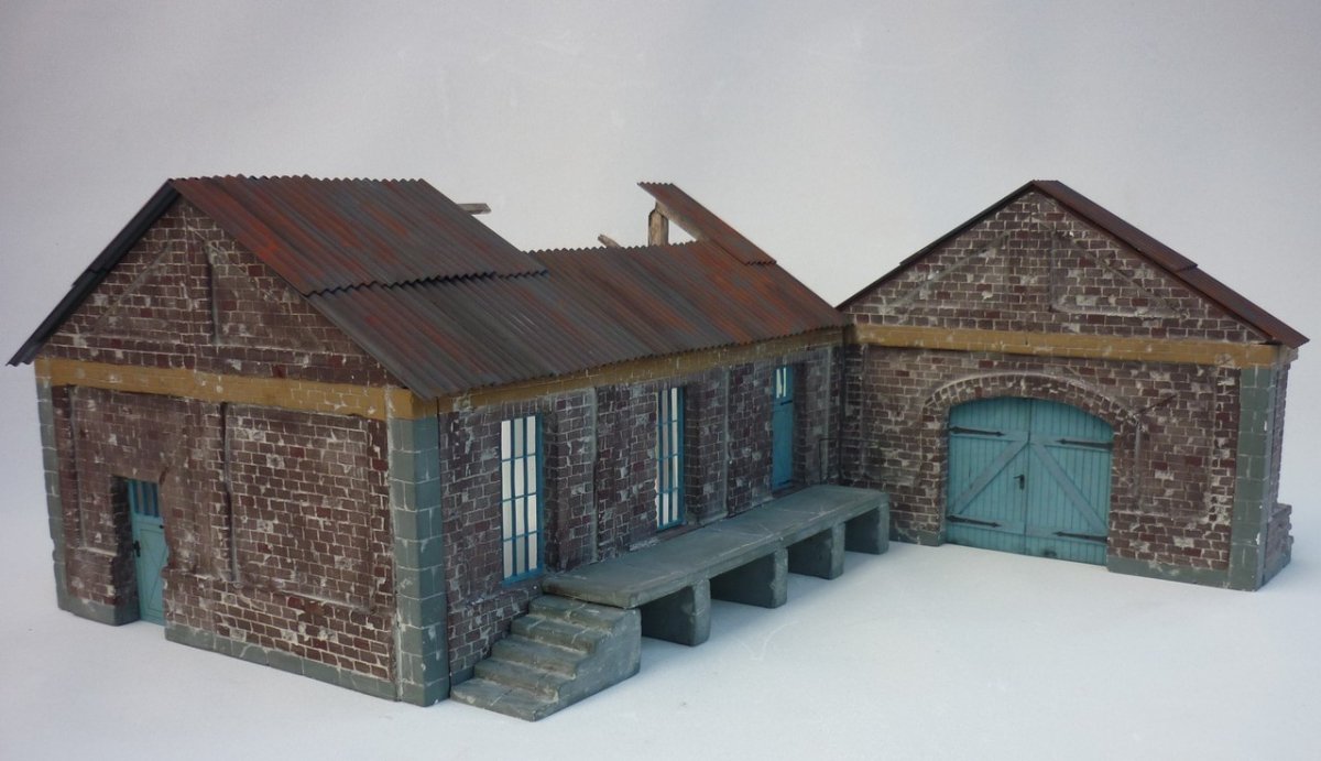 RT-Diorama 35211 Freight Shed (Modular System) 1/35 – zdjęcie 4